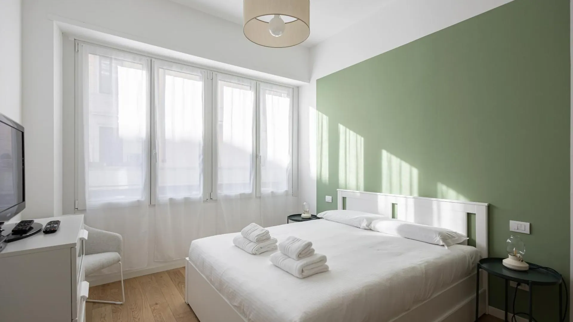 Bilocale Di Design In Zona Chinatown - Sempione Apartment Milan Italy