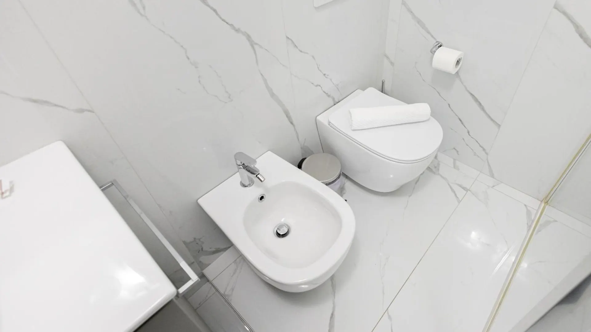 Bilocale Di Design In Zona Chinatown - Sempione Apartment Milan Italy