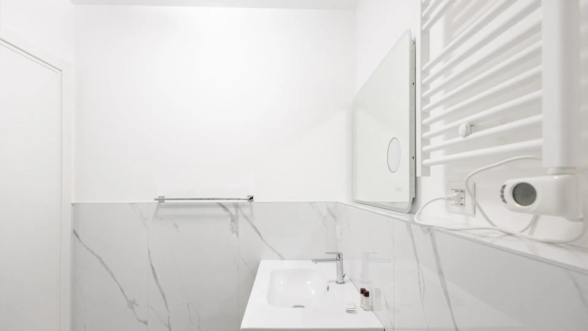 Bilocale Di Design In Zona Chinatown - Sempione Apartment Milan 0*,  Italy